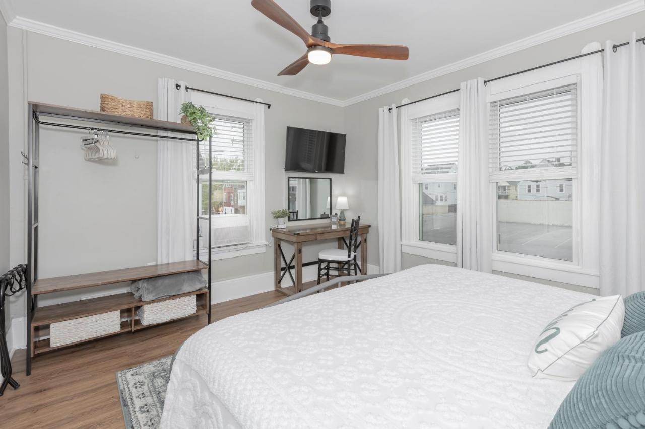 In The Heart Of Little Italy! Free Parking! Apartamento Cleveland Exterior foto